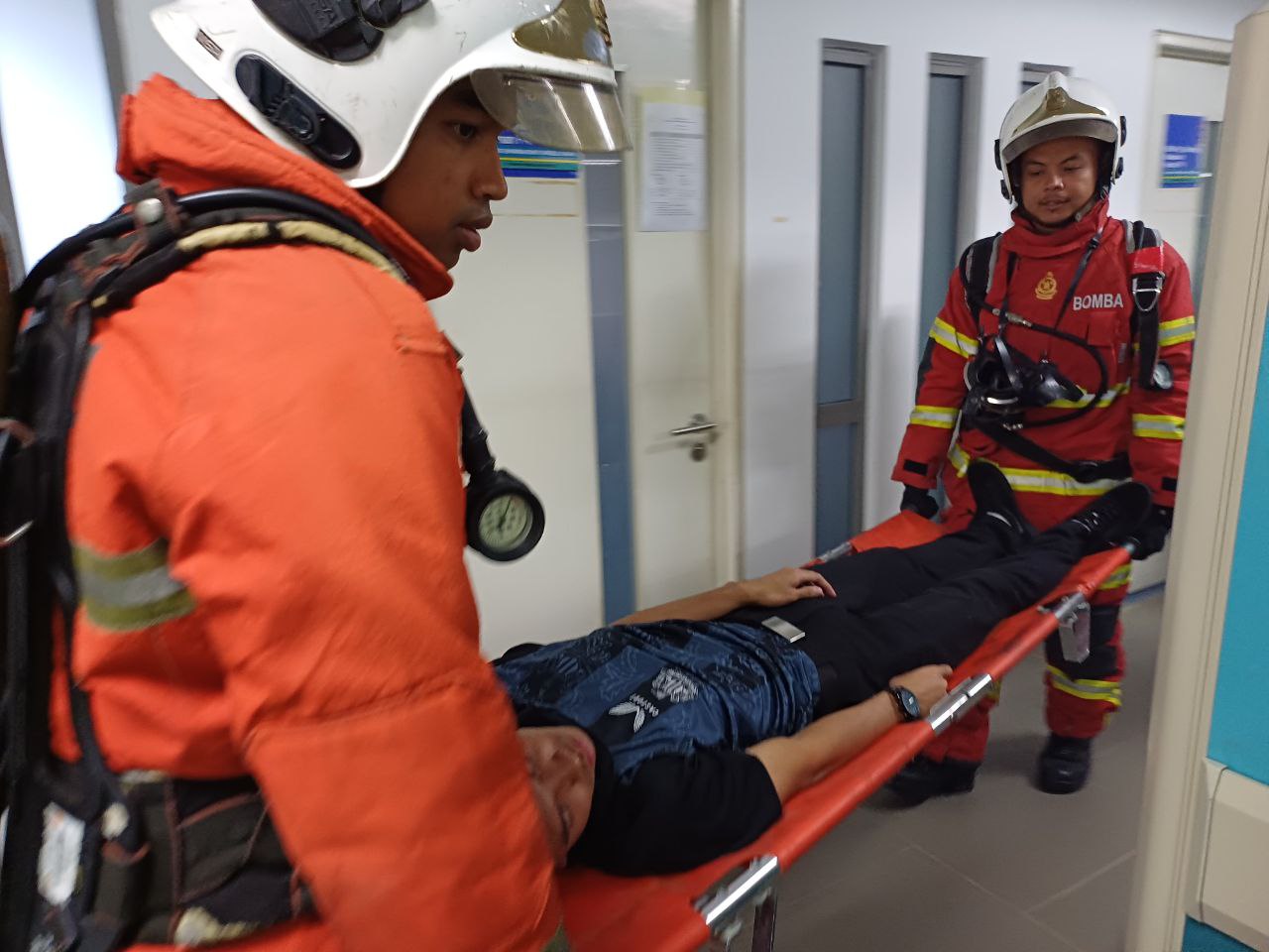 Latihan Kawad Kecemasan Dengan Kerjasama Pihak BOMBA Cawangan Peramu Pekan